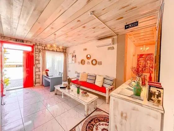 Zübeyde Hanım Otel Alaçatı - Lobi