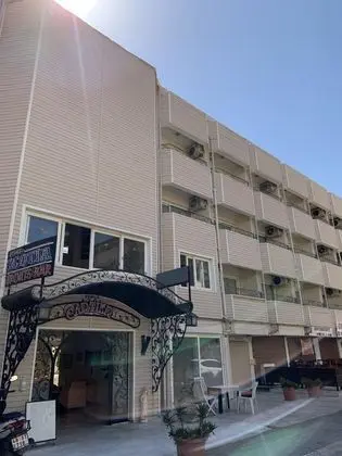 Zuhat Otel
