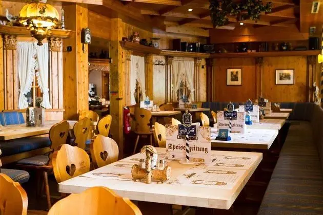 Hotel zum Goldenen Löwen - Genel