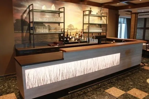 Zum Heiligen Feld - Bar