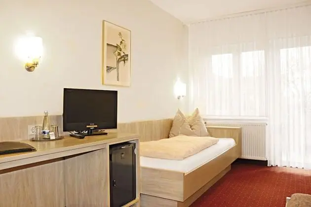 Hotel Zum Hirsch Wörth am Rhein - Oda