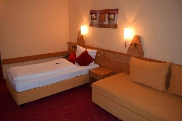 Hotel Zum Rosengarten - Oda