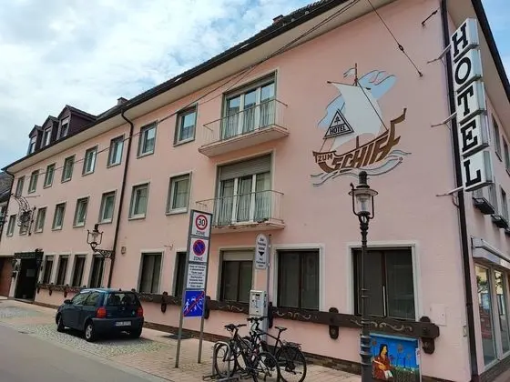 Hotel zum Schiff - Dış Mekan