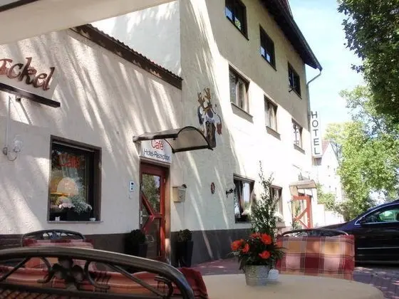Hotel zum Schnackel