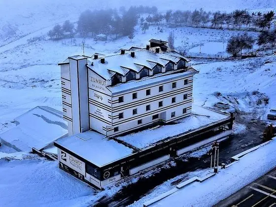 Zümrüt Palas Hotel
