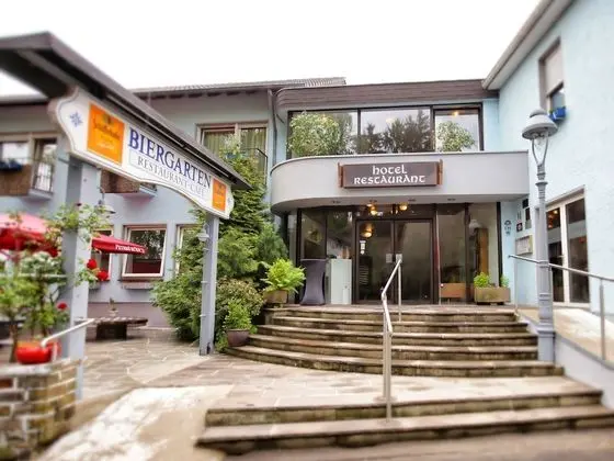 Hotel Zur Eiche - Dış Mekan