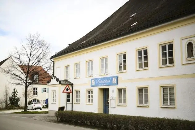 Hotel zur Schloss-Schmiede - 1