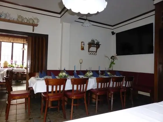 Zwehrener Hof - Yerinde Yemek