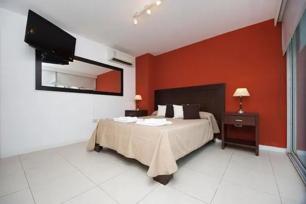 ZX8 Obispo Oro Apartment - Oda