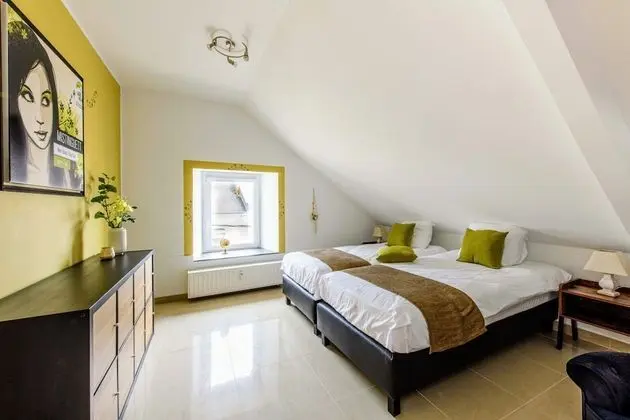 Zythogite 27 personnes 10 chambres - Oda