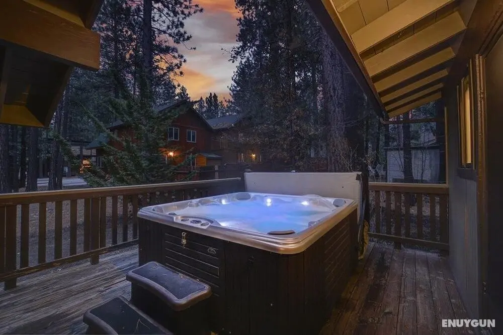 010 - Mj's Hideaway - Spa