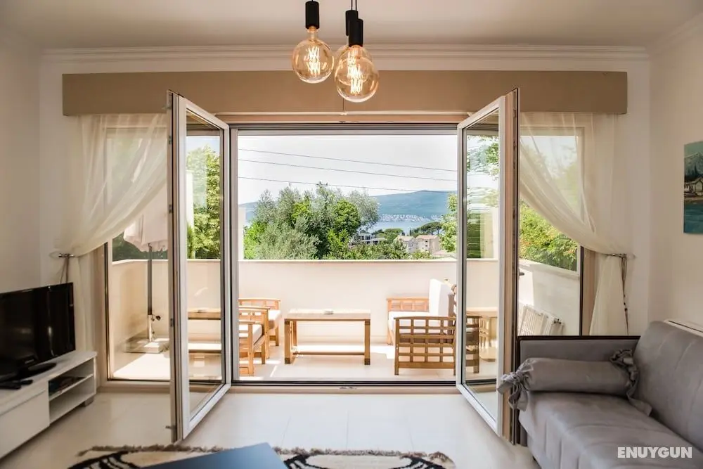 1 bed Large Apartment Pool IVY House Montenegro - Öne Çıkan Resim