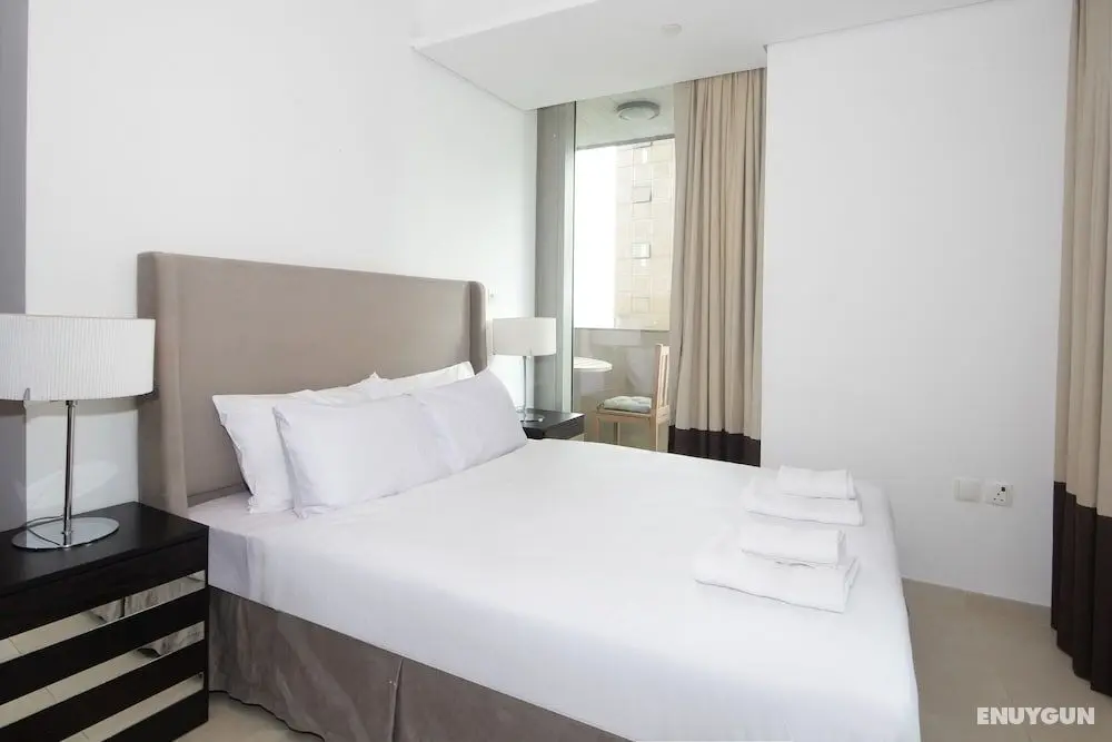 1 Bedroom Apartment in The Matrix Tower - Oda