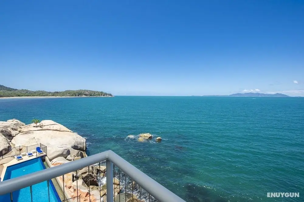 1 Bright Point Apartment 5301 - Oda Manzaraları