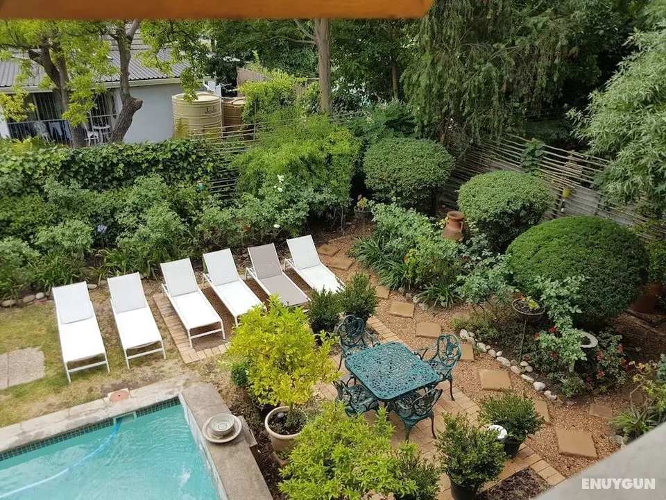 10 Alexander B&B - Oda Manzaraları