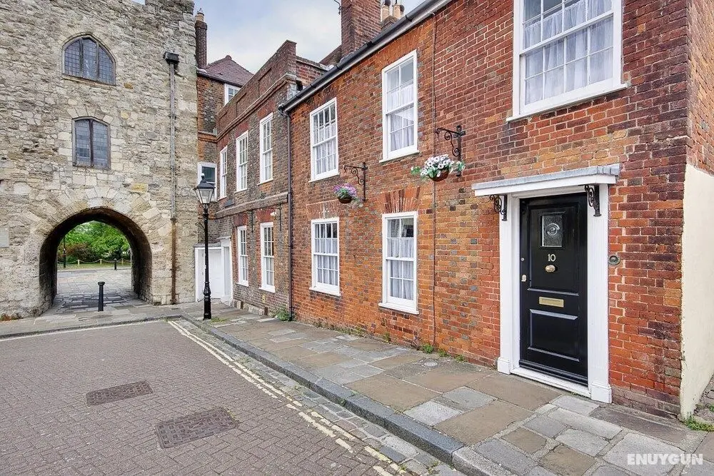 10 Westgate Street - 5 Star 18th Century House - Oda
