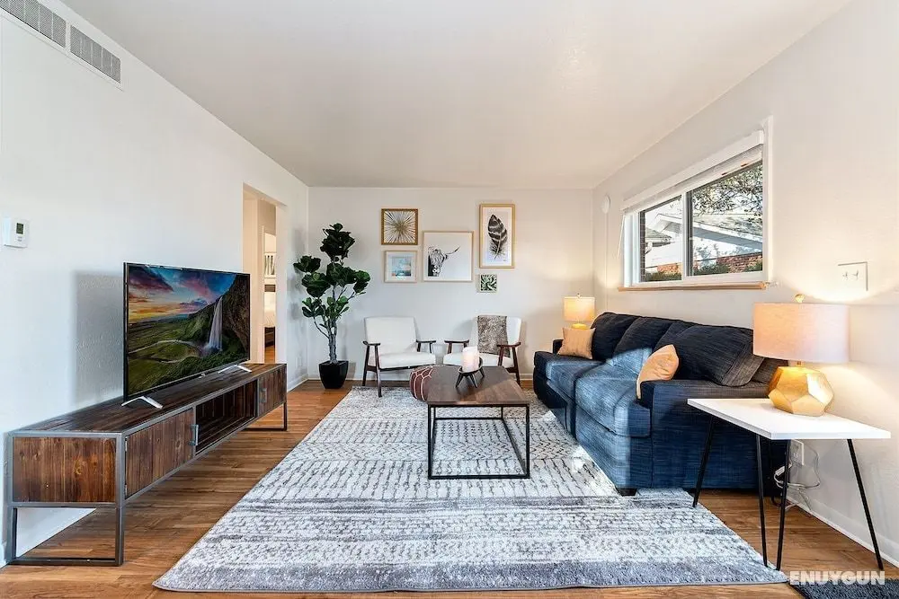 1020 Garfield St Suite 1 - Öne Çıkan Resim