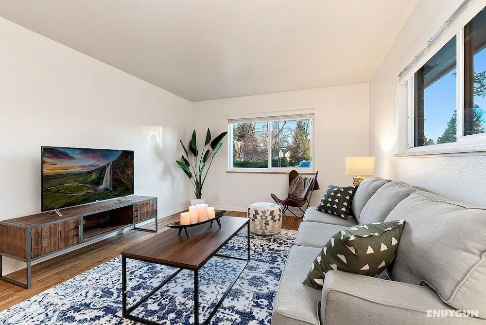 1020 Garfield St Suite 3 - Öne Çıkan Resim