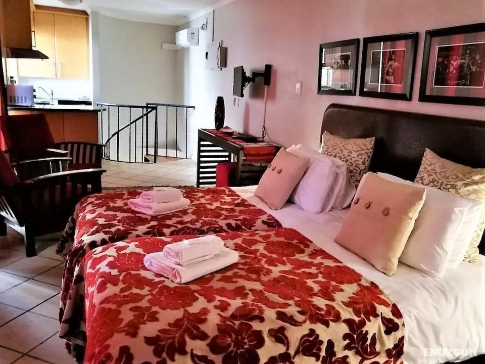 13 Eikehoff - Öne Çıkan Resim