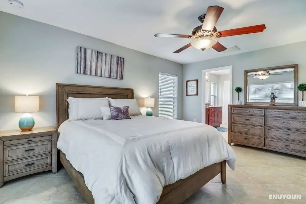 1506 SW 38th Street - Oda