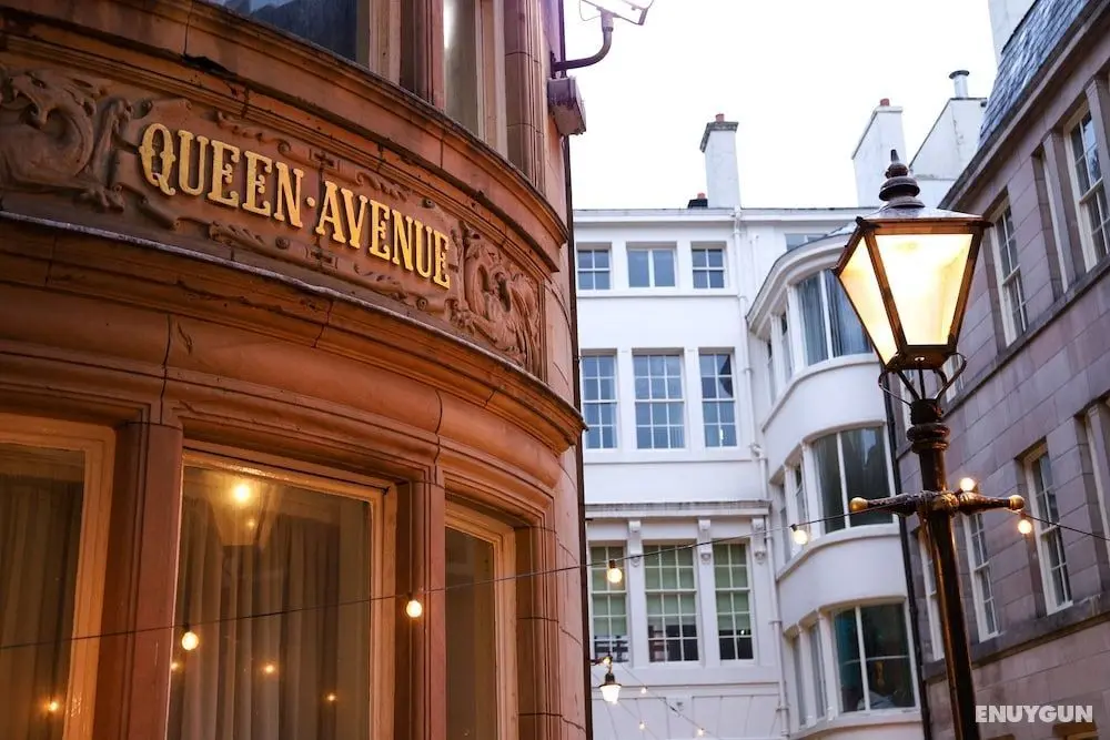16 Queen Avenue - Öne Çıkan Resim