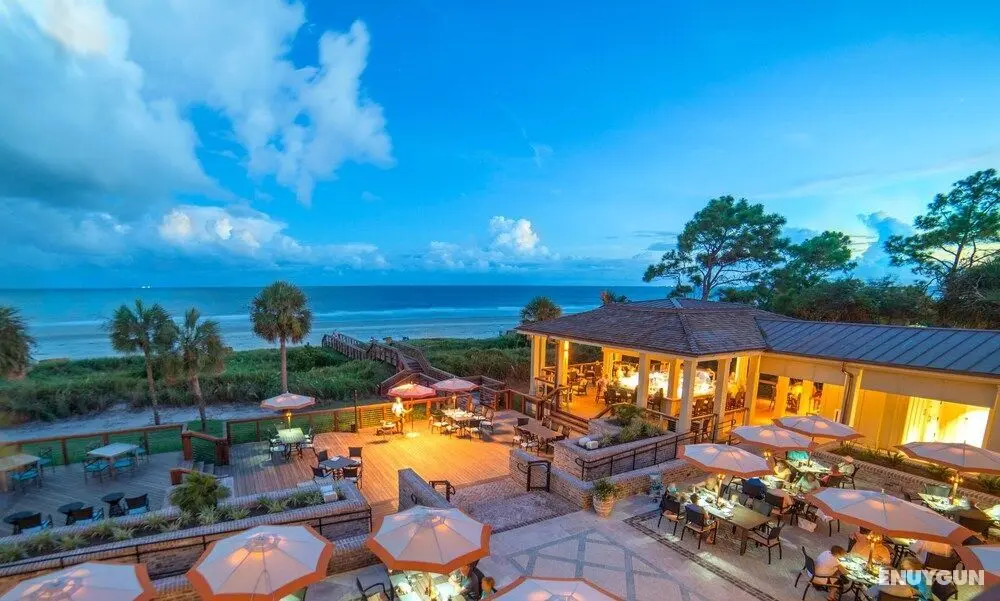 1623 Port Villa at The Sea Pines Resort - Yerinde Yemek