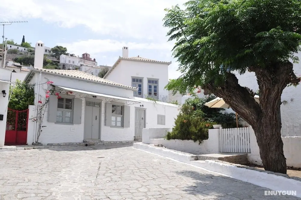 1880 Luxury Apartments - Öne Çıkan Resim
