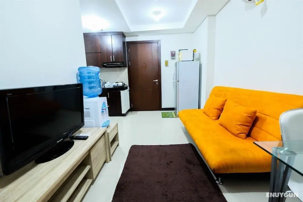 1BR Sky Terrace Lagoon Condo Apartment near Daan Mogot Mall - Öne Çıkan Resim