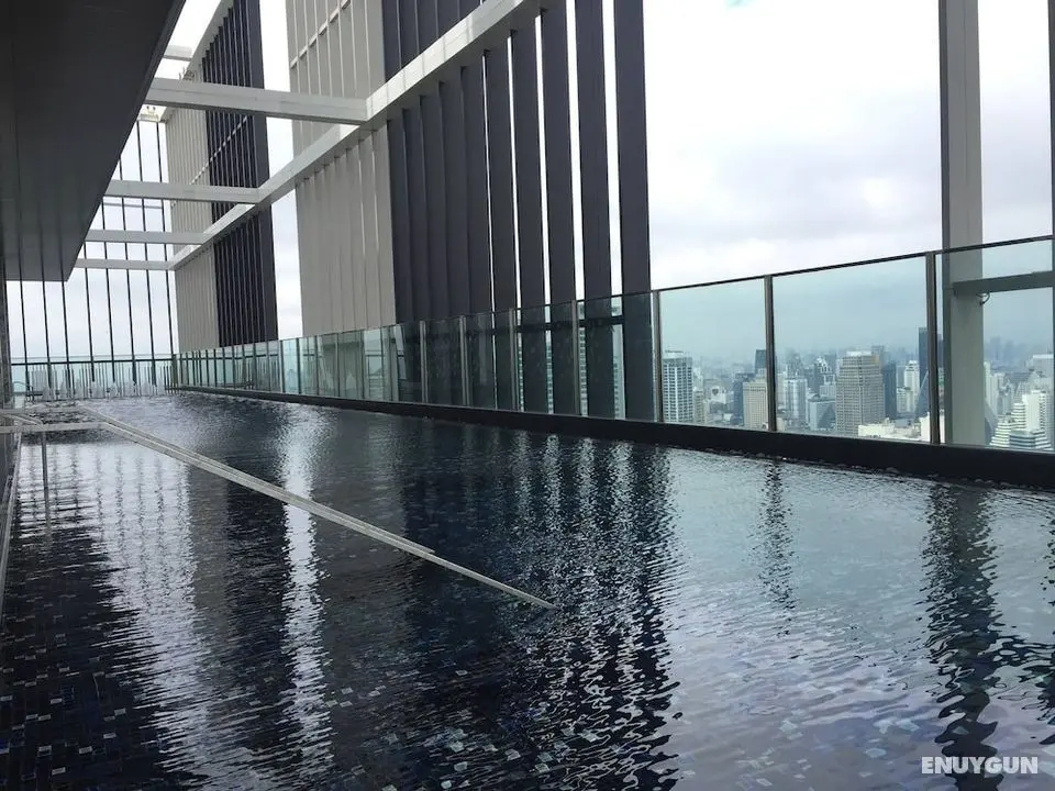 1brpark24, Lux Condocity Cente, 500mbts E5, Skytop Pool50floor213 - Havuz