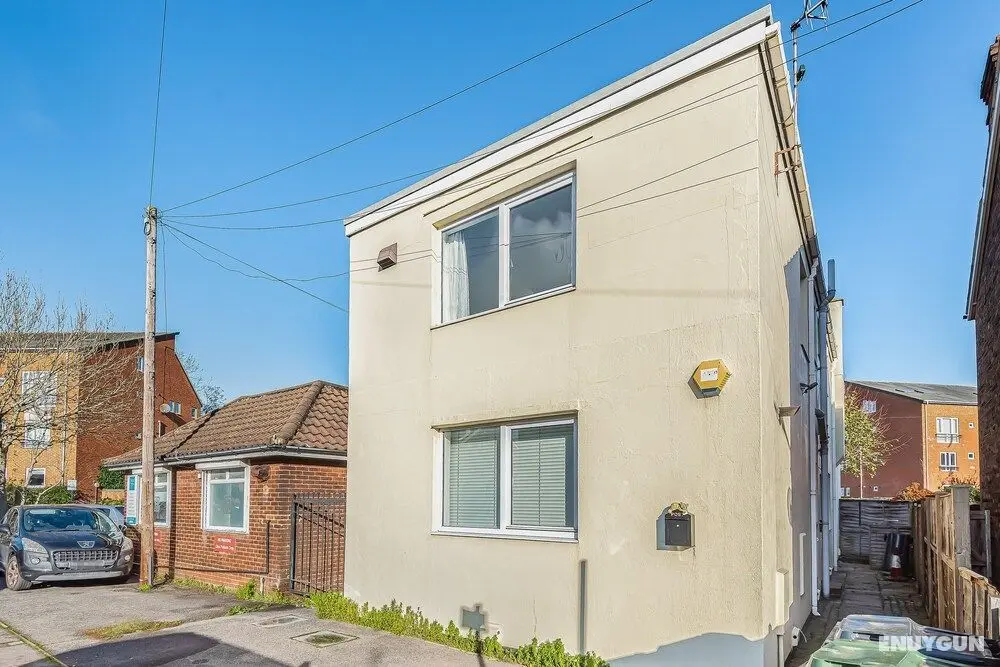 2 Bed Property in Historic Tonbridge - Dış Mekan