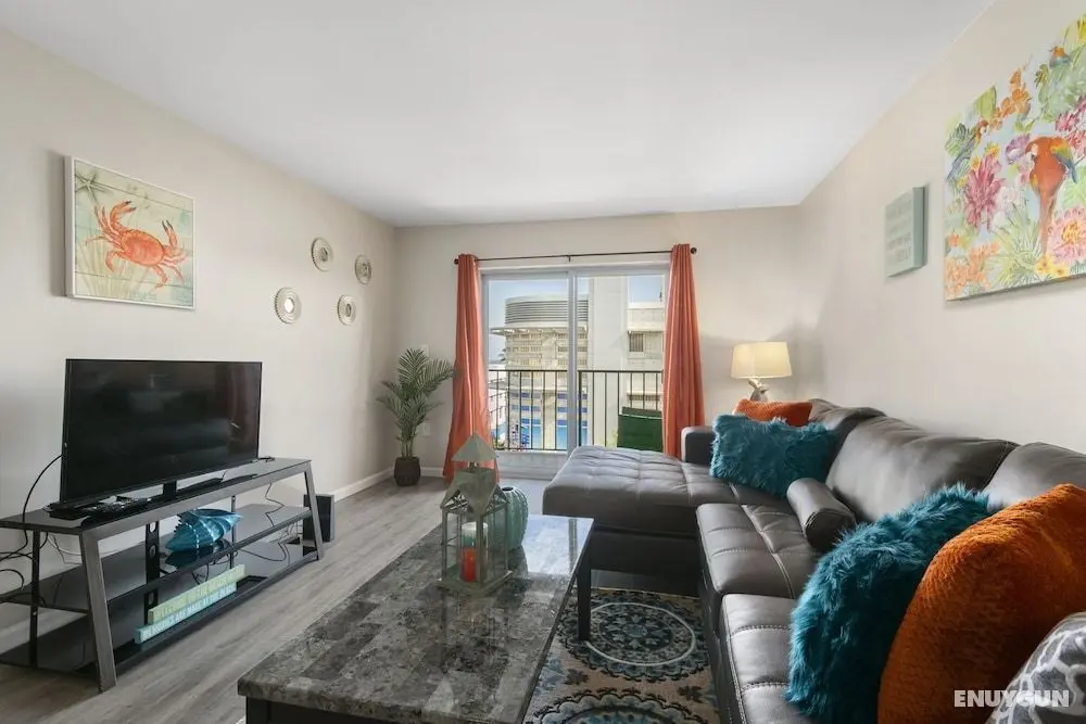 2 Bedroom 2Bath Deluxe Apt with Patio - Öne Çıkan Resim