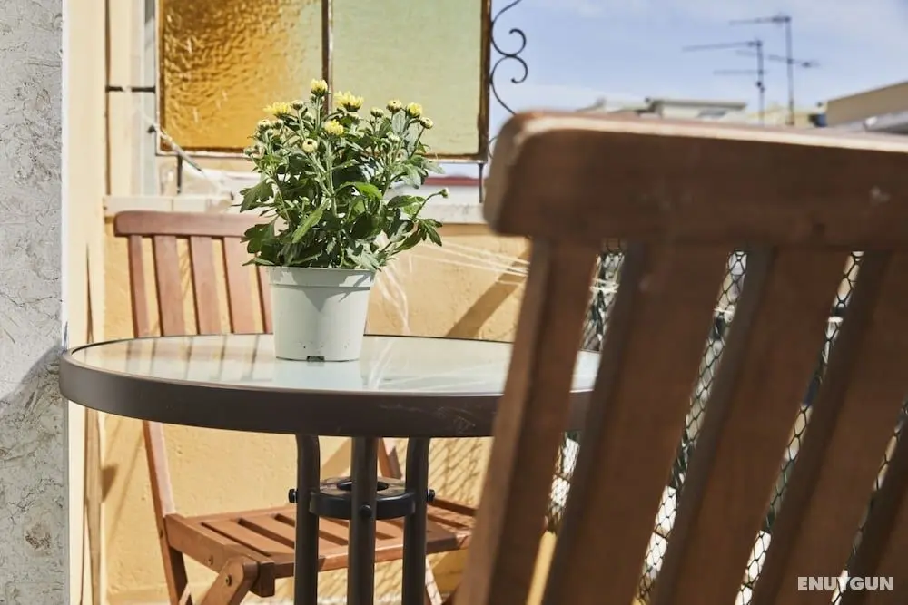 2 Bedroom Apartment Sol de Linda-a-Velha - Öne Çıkan Resim