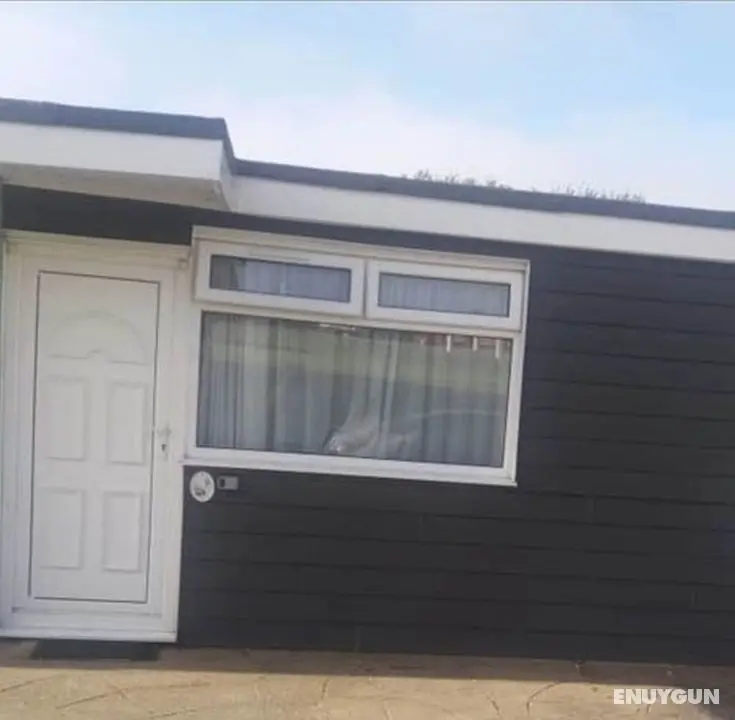 2 Bedroom Chalet Near the Beach - Öne Çıkan Resim