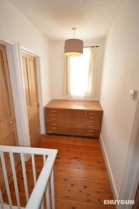 2 Bedroom Home in Gloucester Road - Oda