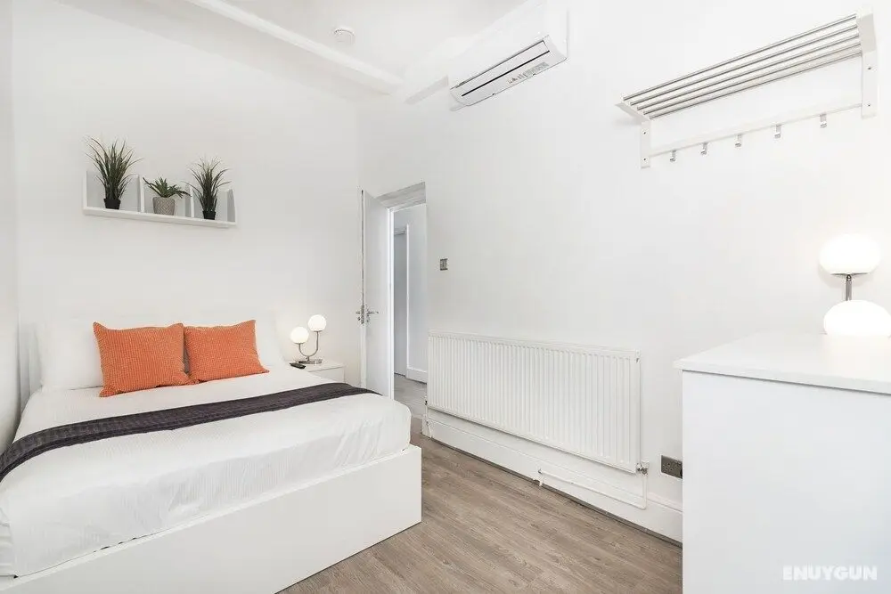 2 Bedrooms Apartment in Central London - Oda