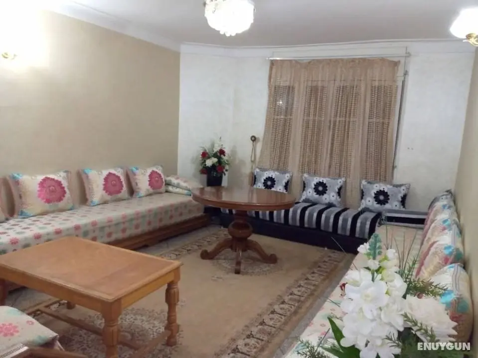 2 nd Floor Apartment - Öne Çıkan Resim