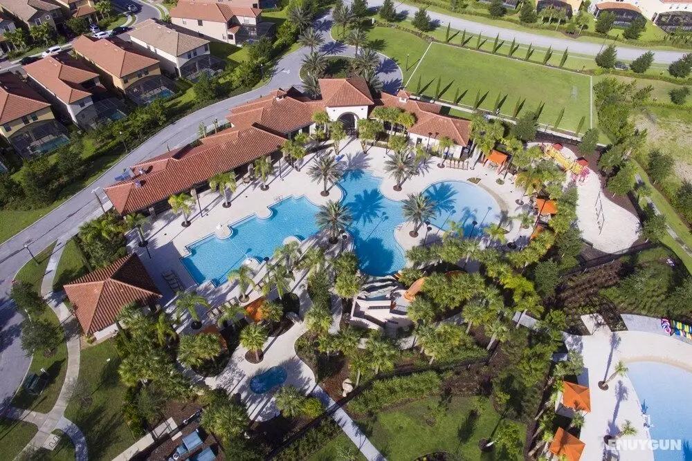 20 Mins. to Disney in Solterra Resort, 7-bed, Private Pool - Havuz