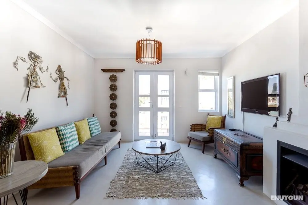 211 De Waterkant Piazza - Öne Çıkan Resim