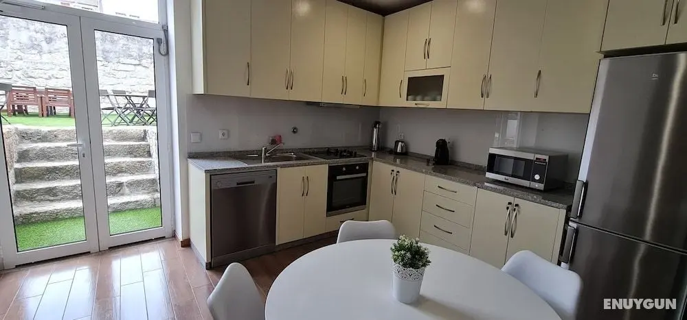 22 Oporto guesthouse - Öne Çıkan Resim