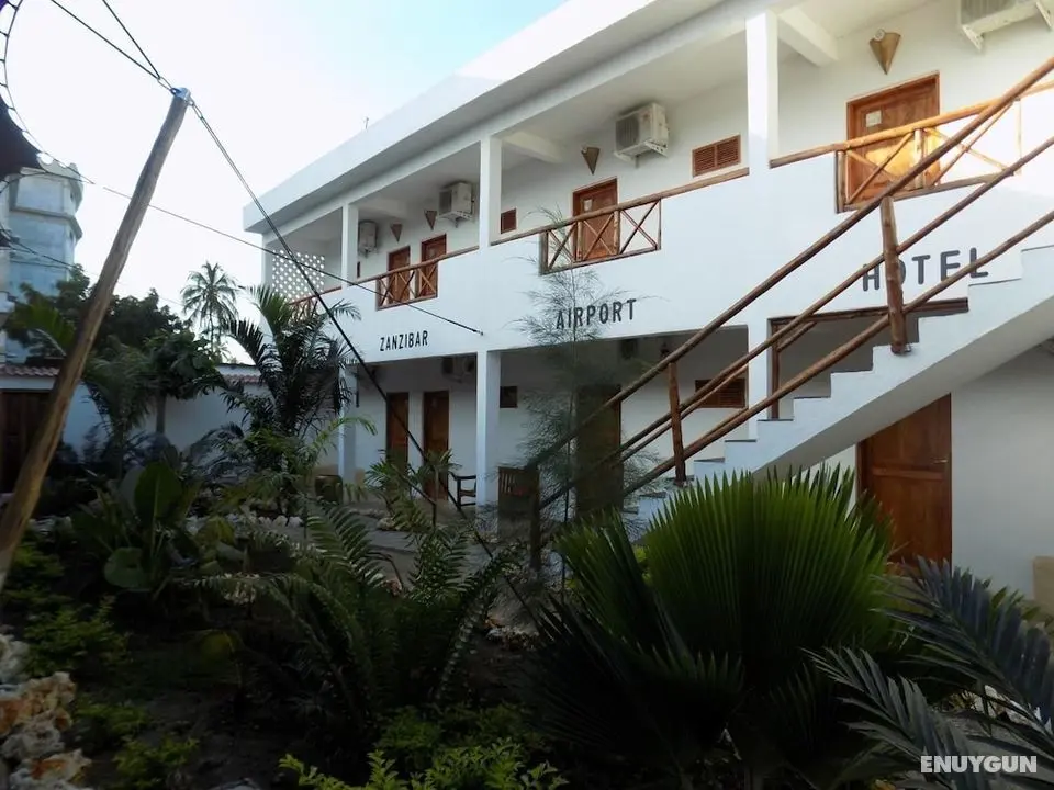 27 Cafe Zanzibar Airport Hotel - Dış Mekan