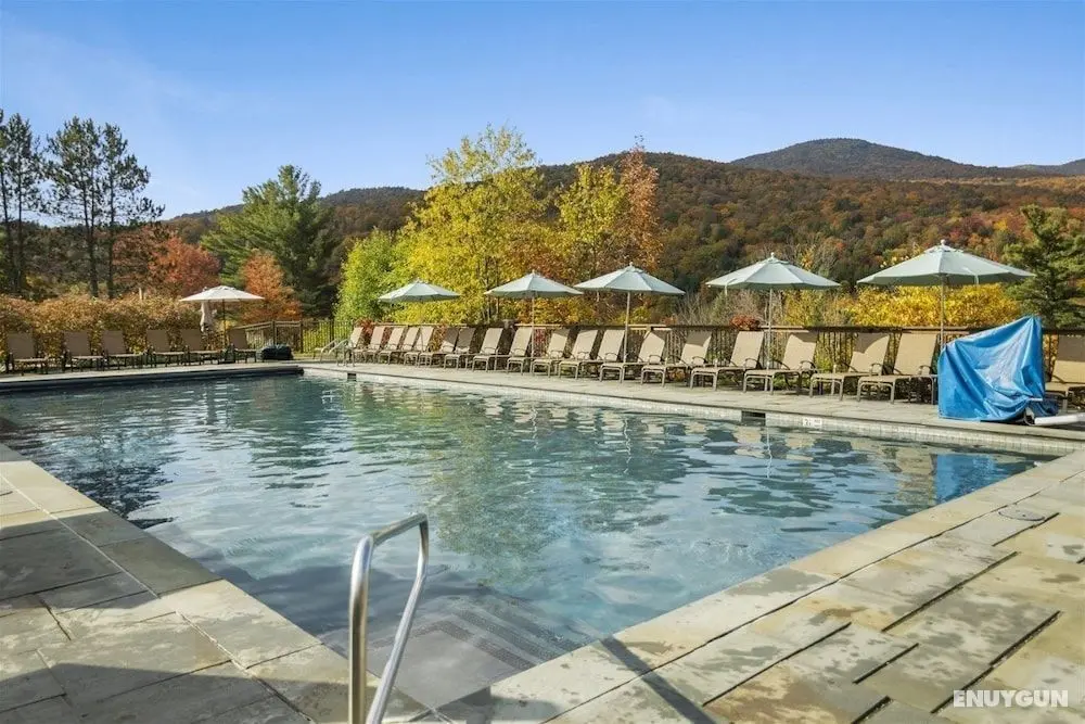 3 Bears at Topnotch Resort & Spa - Havuz