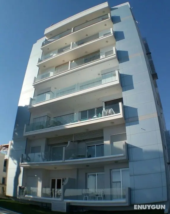 3 Bed Apartment on the Beach - Öne Çıkan Resim