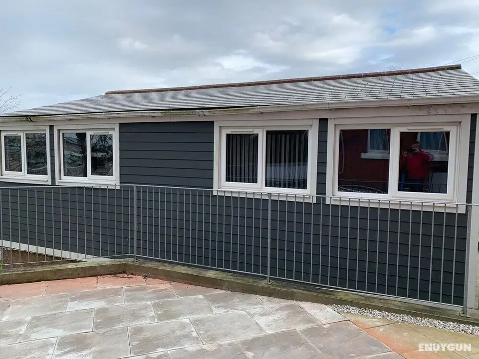 3 bed Bungalow Waterloo by Pureserviced - Oda