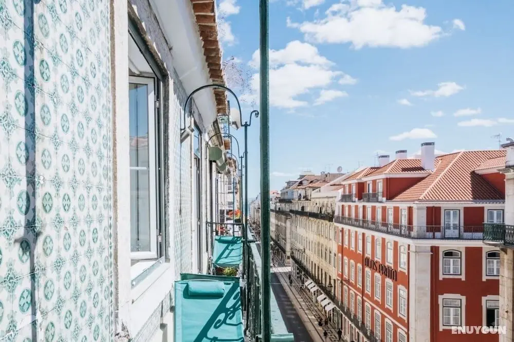 3 Bedroom Apartment in Baixa With River View - Oda Manzaraları