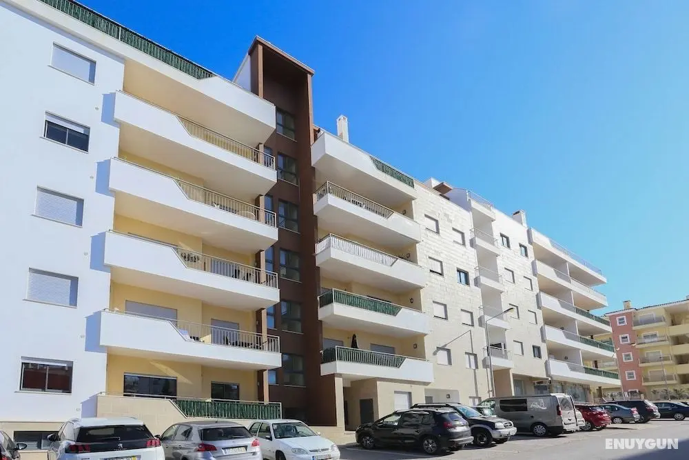 3 Bedroom Apartment With Indoor Pool Central Lagos - Dış Mekan