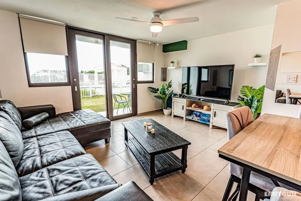 3 Bedroom Oceanfront Beach House - Öne Çıkan Resim