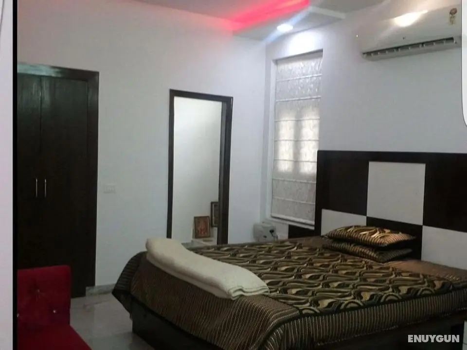 3 Bhk Modern Flat at Sector 17 Faridabad - Öne Çıkan Resim
