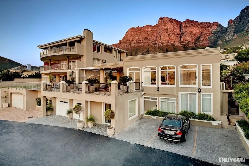 3 On Camps Bay - Öne Çıkan Resim