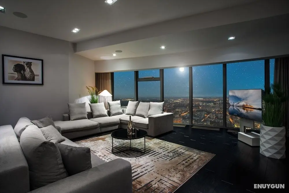 30th+ Floor Apartments in Sky Tower - Öne Çıkan Resim