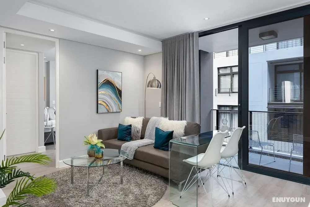 35 On Main 202 - Öne Çıkan Resim